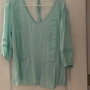 Lily Star Size 0X.  Like new